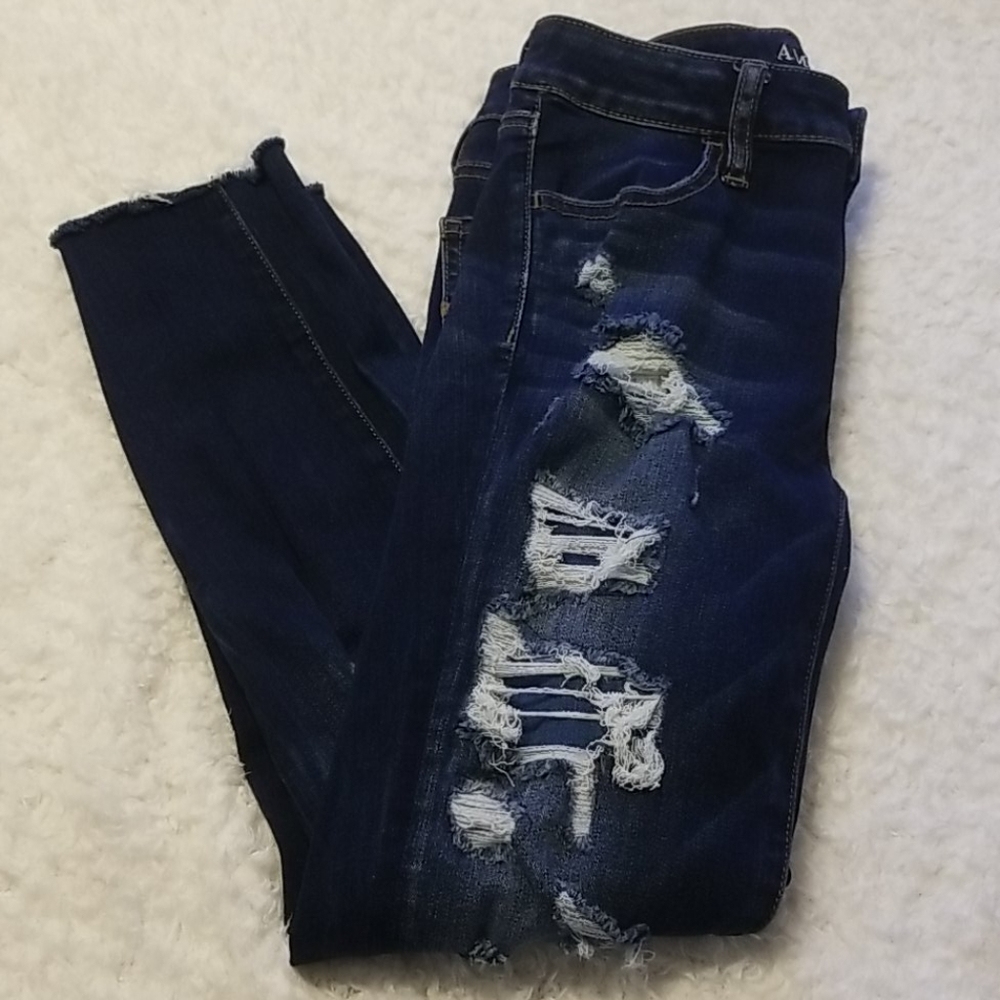 American Eagle Distressed Jeans